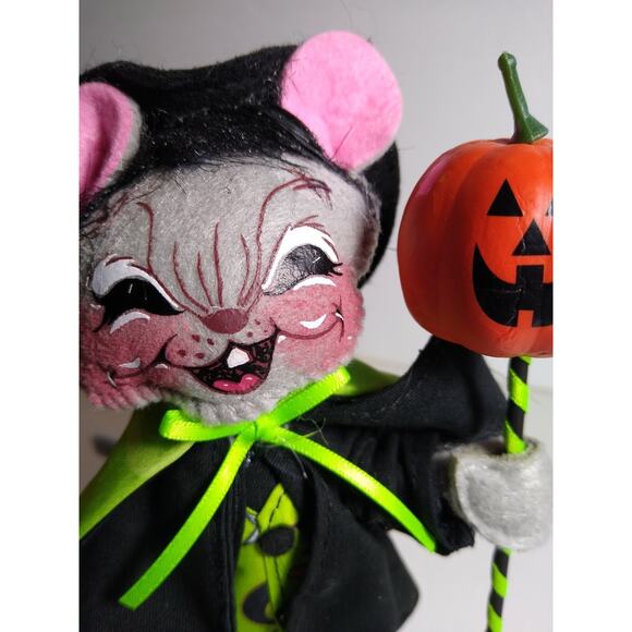 Annalee Mouse Halloween Figurine 7in Hand-Painted Pumpkin Staff - Picture 2 of 4